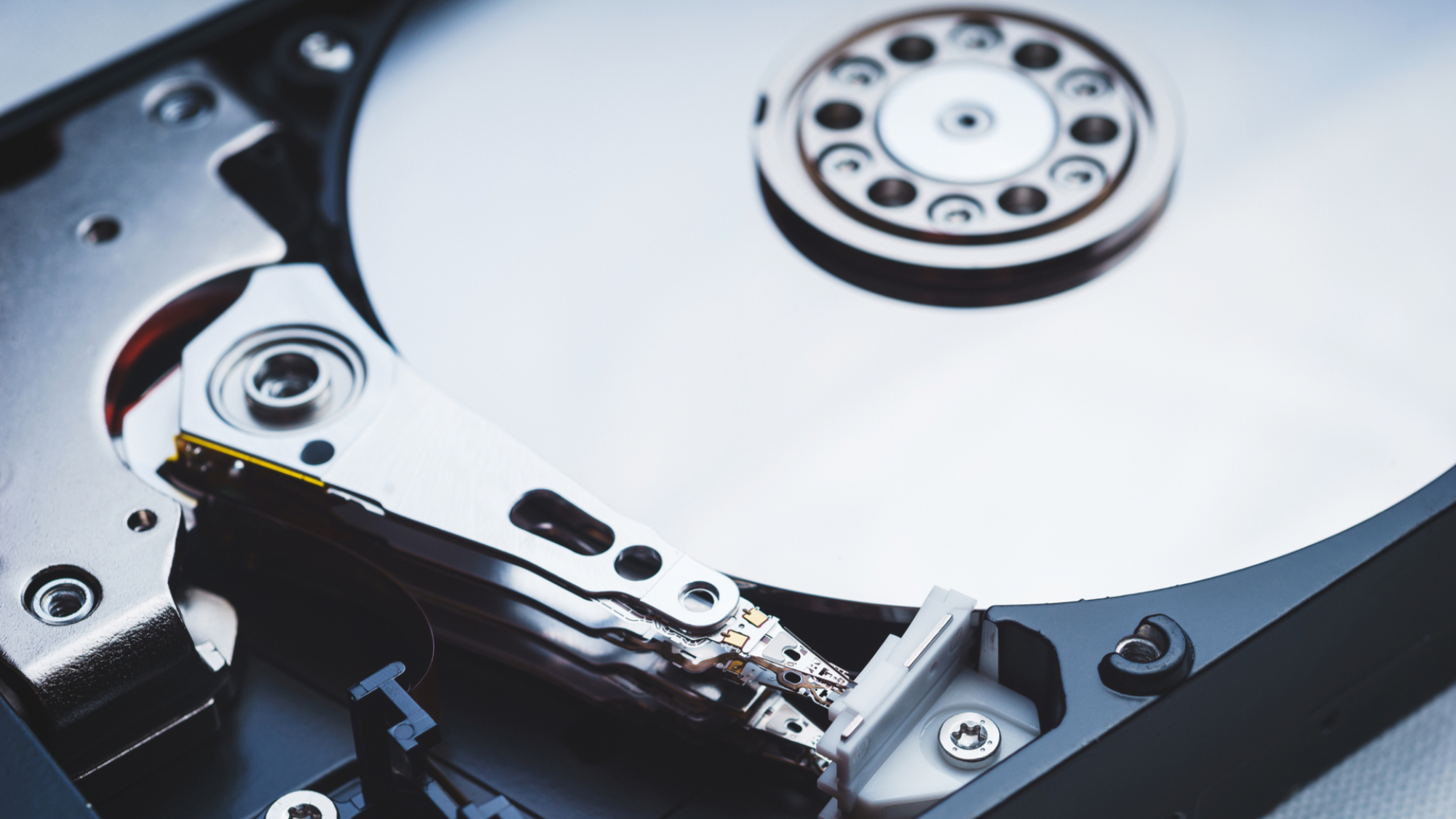 can you get data off of a dead hard drive